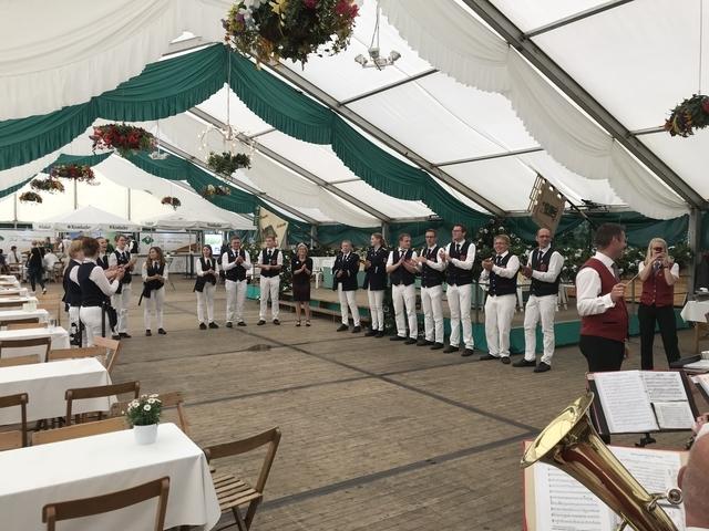 Foto 17.06.18, 16 25 23
